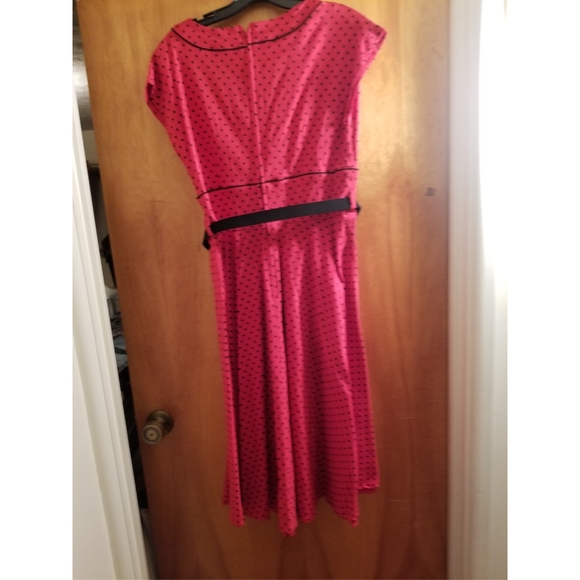 Hell Bunny Red and Black Polka Dot Cap Sleeve Nore - Picture 2 of 4